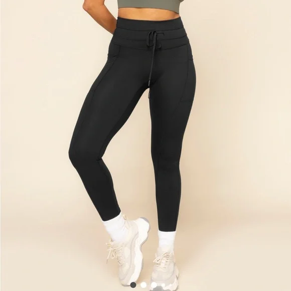 POPFLEX FOREST GREEN Cargo Leggings - Picture 4 of 6